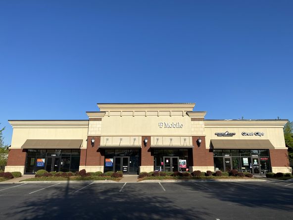 Parkside Station: 11651 Parkside Drive, Farragut, TN 37934